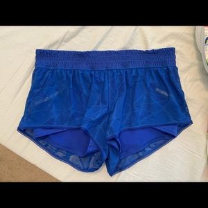 Brand new lululemon shorts. 2.5 inseem